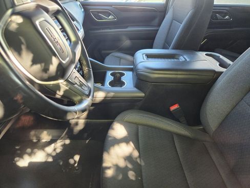 Used 2024 GMC Yukon XL SLE w/ Max Trailering Package AWD/4WD image 8