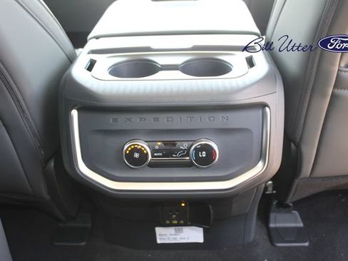 New 2027 Ford Expedition Active RWD image 11