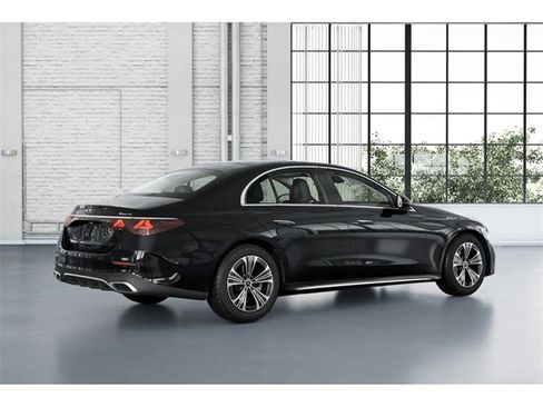 New 2026 Mercedes-Benz E 350 4MATIC Sedan image 20