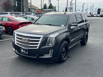 Used 2017 Cadillac Escalade Platinum