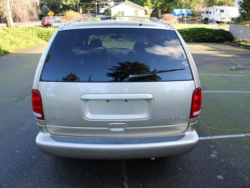 Used 2000 Dodge Grand Caravan ES image 10