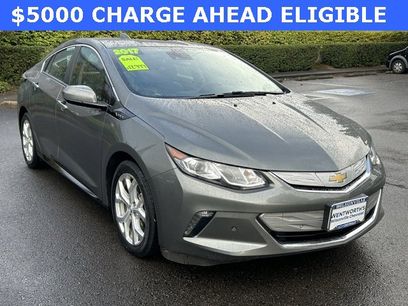 Used 2017 Chevrolet Volt Premier w/ Driver Confidence II Package