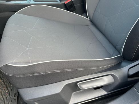Certified 2026 Volkswagen Jetta Sport FWD image 30