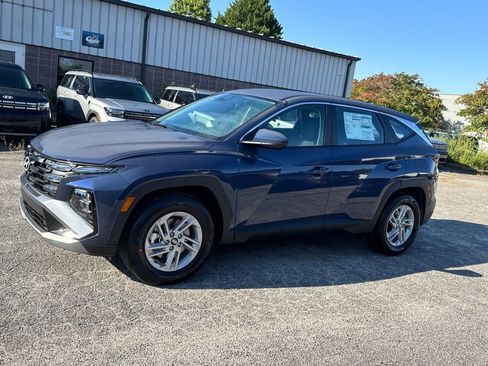 New 2026 Hyundai Tucson SE image 2