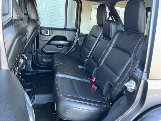 Used 2019 Jeep Wrangler Unlimited Rubicon AWD/4WD image 22
