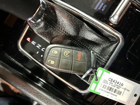 Used 2023 Jeep Compass Limited AWD/4WD image 21