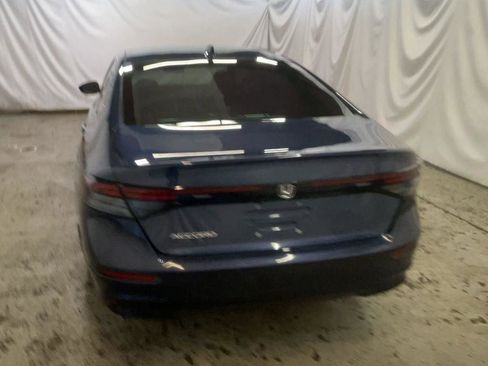 Used 2023 Honda Accord EX image 7