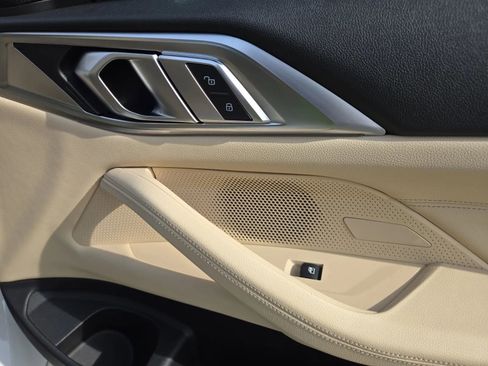 Used 2022 BMW 430i Coupe image 34