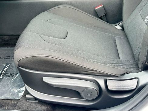 New 2026 Hyundai Elantra SE FWD image 19
