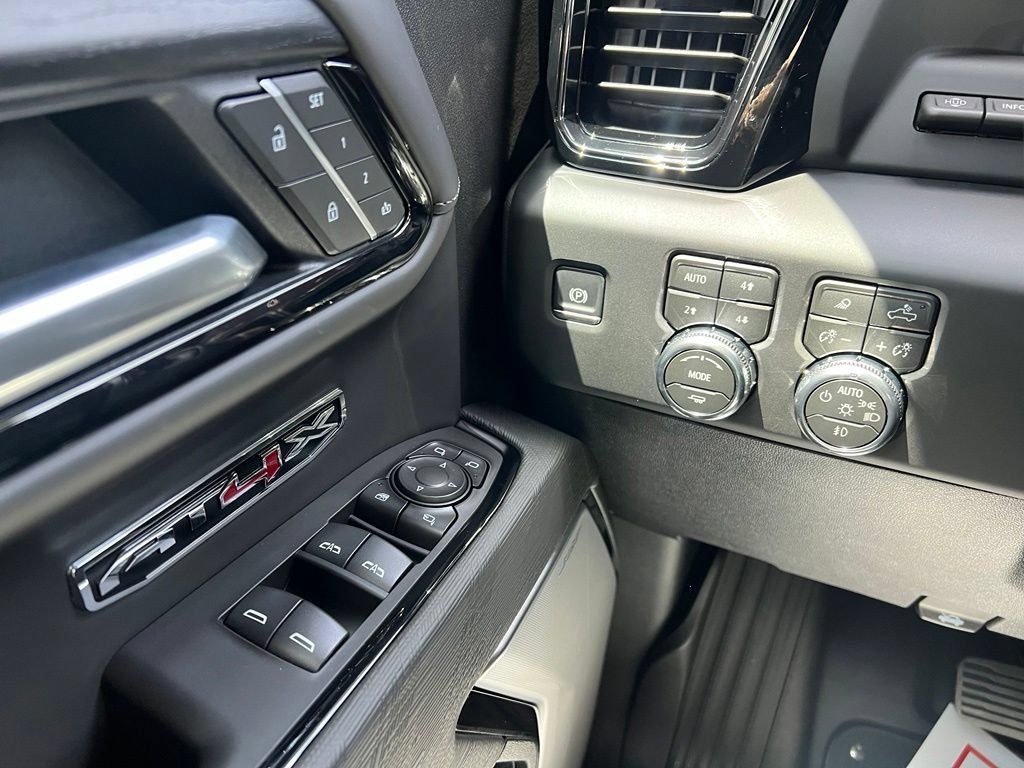 New 2026 GMC Sierra 1500 AT4X AWD/4WD image 20
