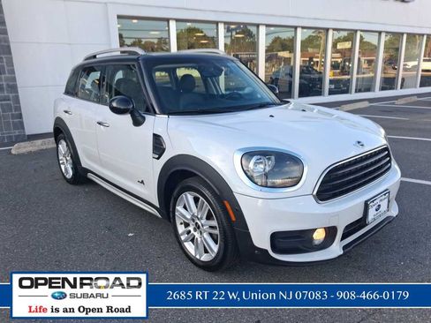 Used 2017 MINI Cooper Countryman ALL4 AWD/4WD image 4