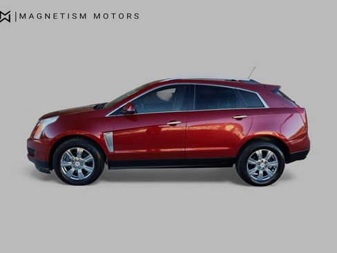 Used 2015 Cadillac SRX Luxury image 2