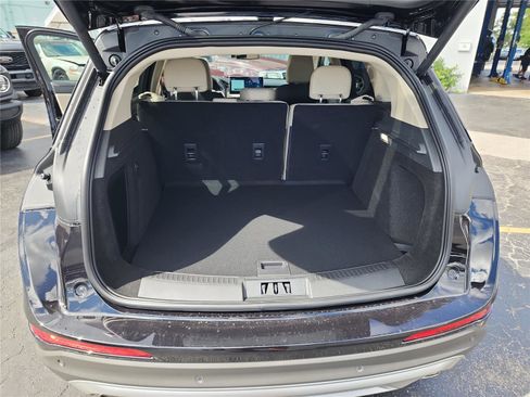 New 2026 Lincoln Corsair Premiere image 22