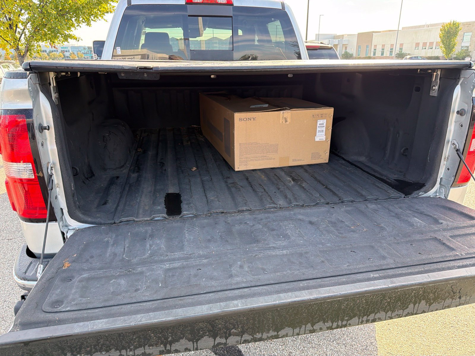 Used 2015 GMC Sierra 1500 SLT w/ SLT Crew Cab Value Package AWD/4WD image 34