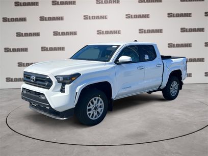 New 2025 Toyota Tacoma SR5