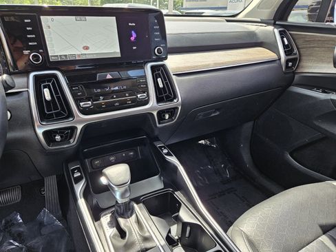 Used 2023 Kia Sorento X-Line EX AWD/4WD image 21