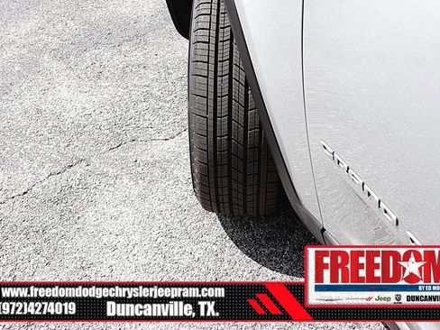 New 2026 Jeep Grand Cherokee Laredo X image 42