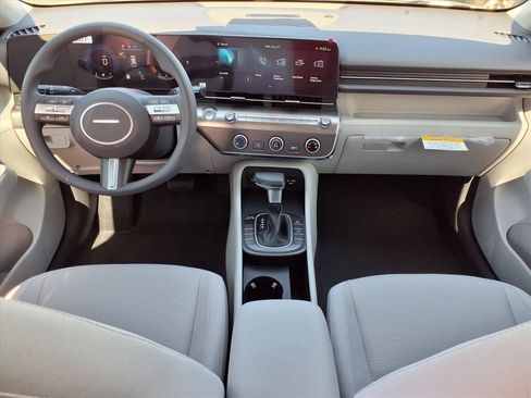 Used 2026 Hyundai Kona SE FWD image 7
