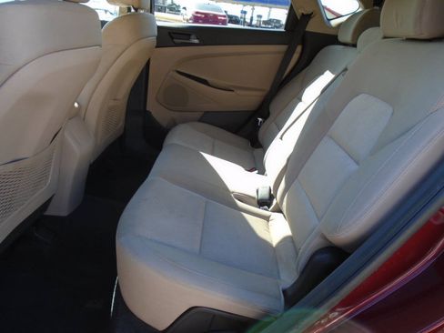Used 2016 Hyundai Tucson SE FWD image 10