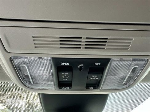 New 2026 Honda Odyssey Elite image 25