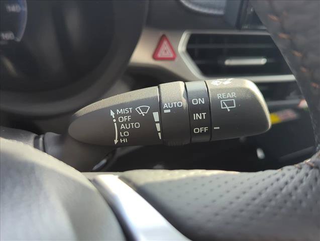Used 2026 Toyota Sienna Platinum AWD/4WD image 20