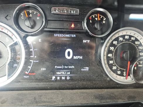 Used 2025 Land Rover Defender 110 S AWD/4WD image 5