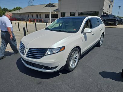 Used 2019 Lincoln MKT AWD