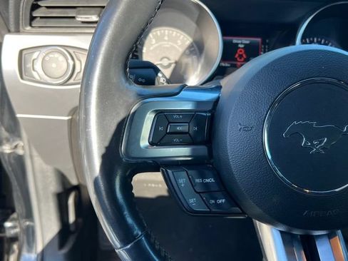 Used 2022 Ford Mustang Premium RWD image 20