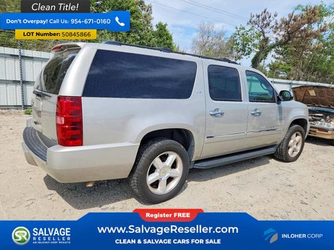 Used 2009 Chevrolet Suburban LTZ AWD/4WD image 4