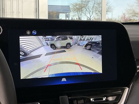 New 2026 Chevrolet Equinox LT image 20