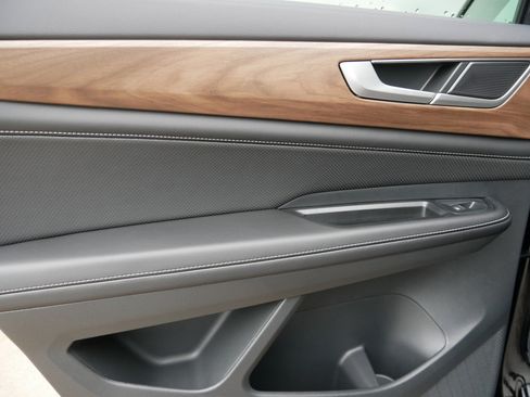 New 2026 Volkswagen Atlas SE AWD/4WD image 8