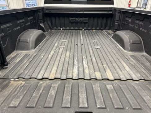 Used 2025 GMC Sierra 3500 Denali w/ Denali Reserve Package image 6