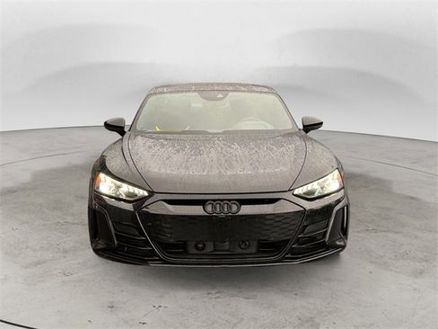 Used 2022 Audi e-tron GT Premium Plus w/ Performance Package image 2