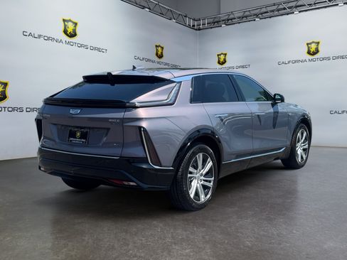Used 2024 Cadillac Lyriq Tech RWD image 5