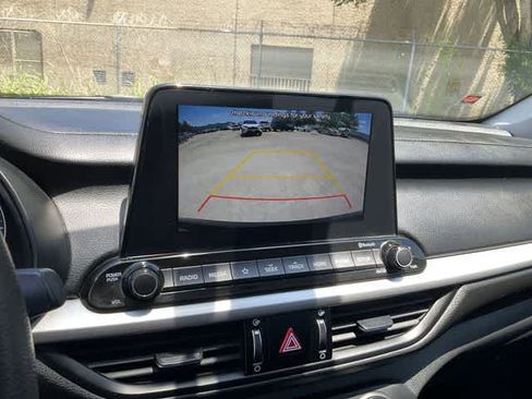 Used 2021 Kia Forte LXS FWD image 21