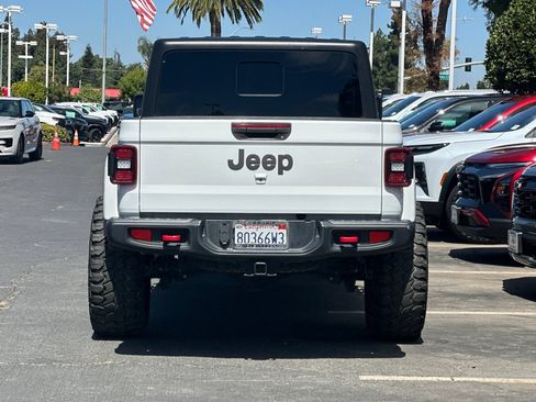 Used 2021 Jeep Gladiator Rubicon AWD/4WD image 6