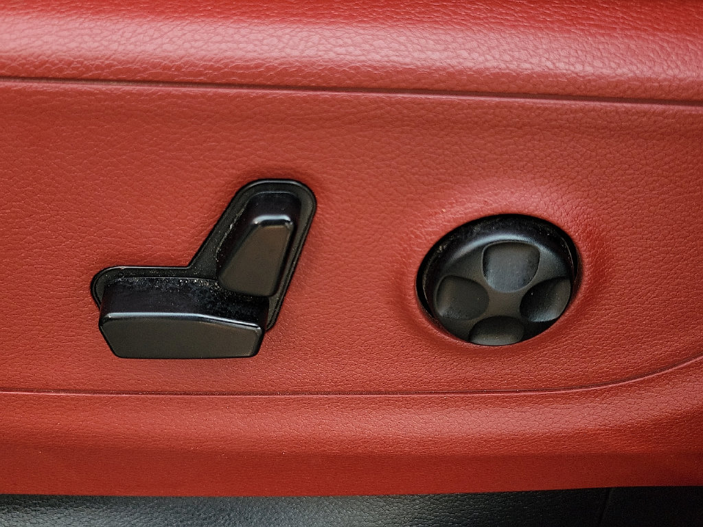 Used 2019 RAM 1500 Rebel w/ Rebel Level 2 Equipment Group AWD/4WD image 13