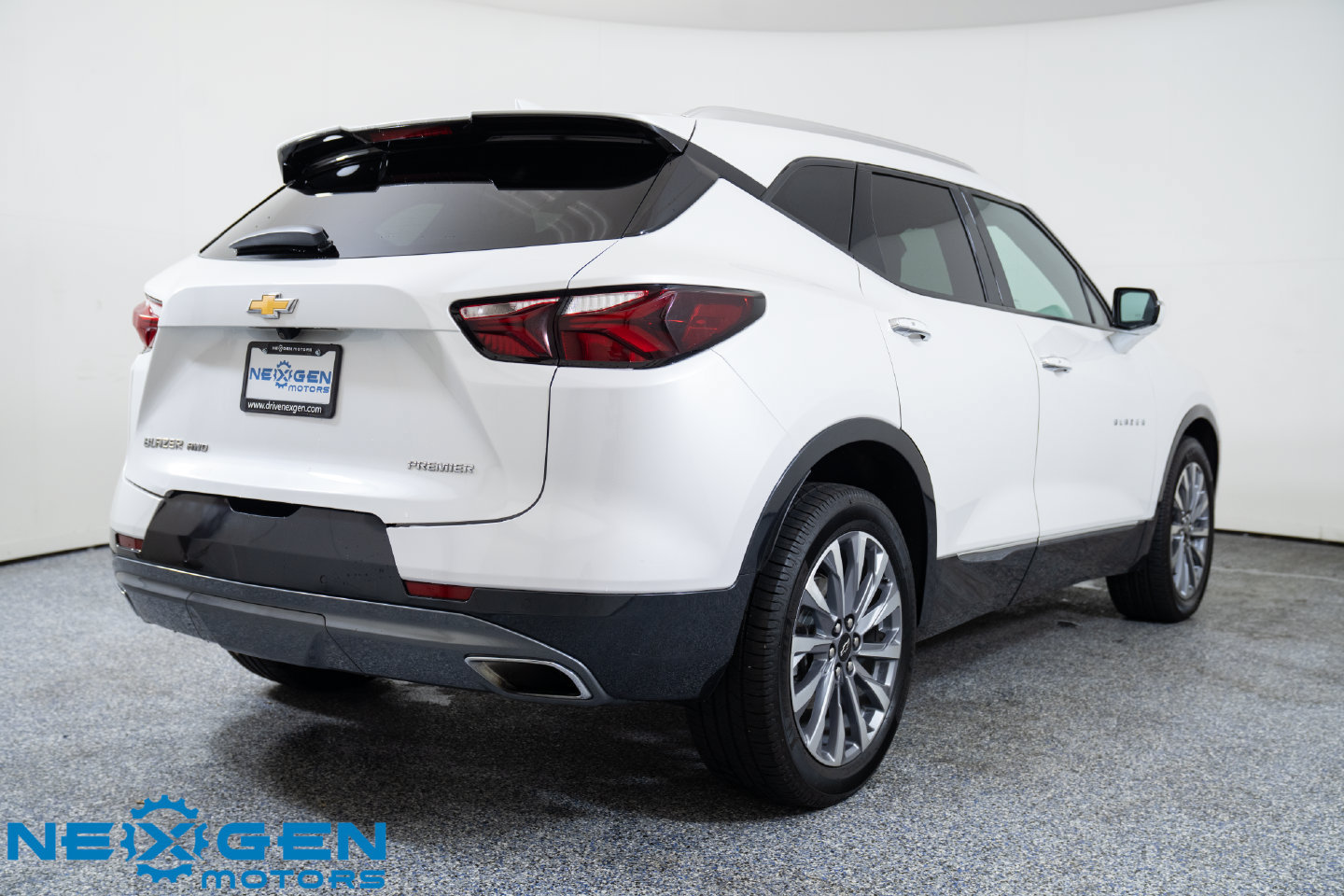 Used 2022 Chevrolet Blazer Premier w/ Enhanced Convenience Package AWD/4WD image 7