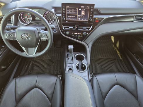 Used 2024 Toyota Camry XLE FWD image 23