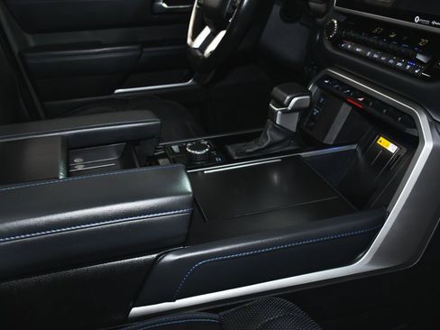 Used 2024 Toyota Tundra Platinum image 66