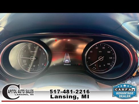 Used 2021 Buick Encore GX Essence FWD image 22