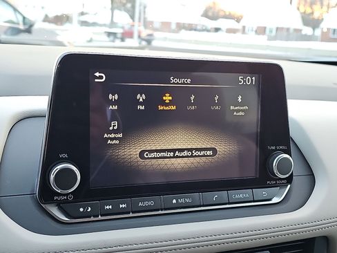 Certified 2025 Nissan Rogue SV image 27