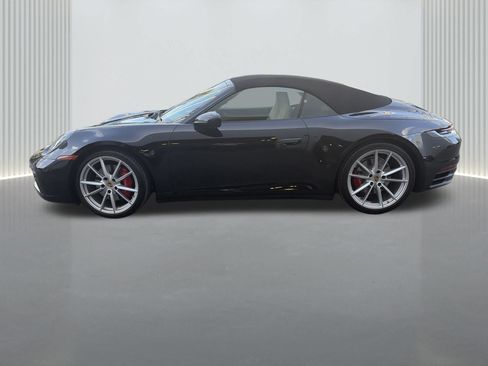Used 2021 Porsche 911 Carrera S RWD image 3