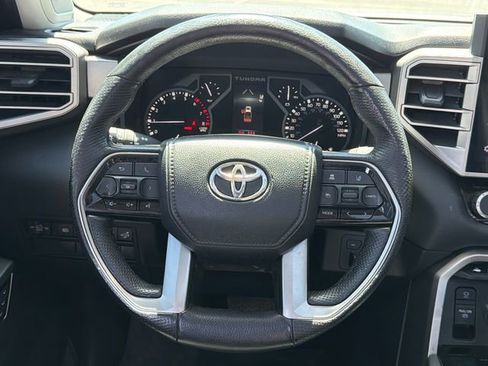 Used 2022 Toyota Tundra Limited AWD/4WD image 23