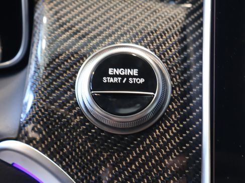 New 2025 Mercedes-Benz GLC 63 AMG S image 24