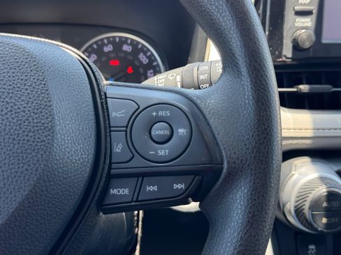 Used 2019 Toyota RAV4 XLE w/ Convenience Package AWD/4WD image 23
