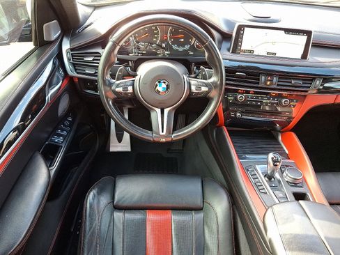 Used 2018 BMW X6 M image 4