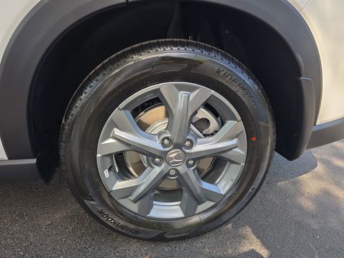 New 2026 Honda HR-V LX image 31