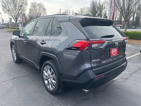 Used 2024 Toyota RAV4 XLE Premium image 8