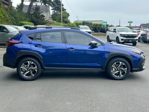Used 2024 Subaru Crosstrek 2.0i Premium AWD/4WD image 8